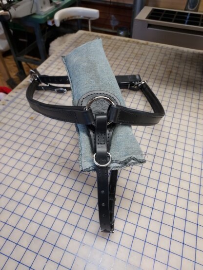 English Breastcollar